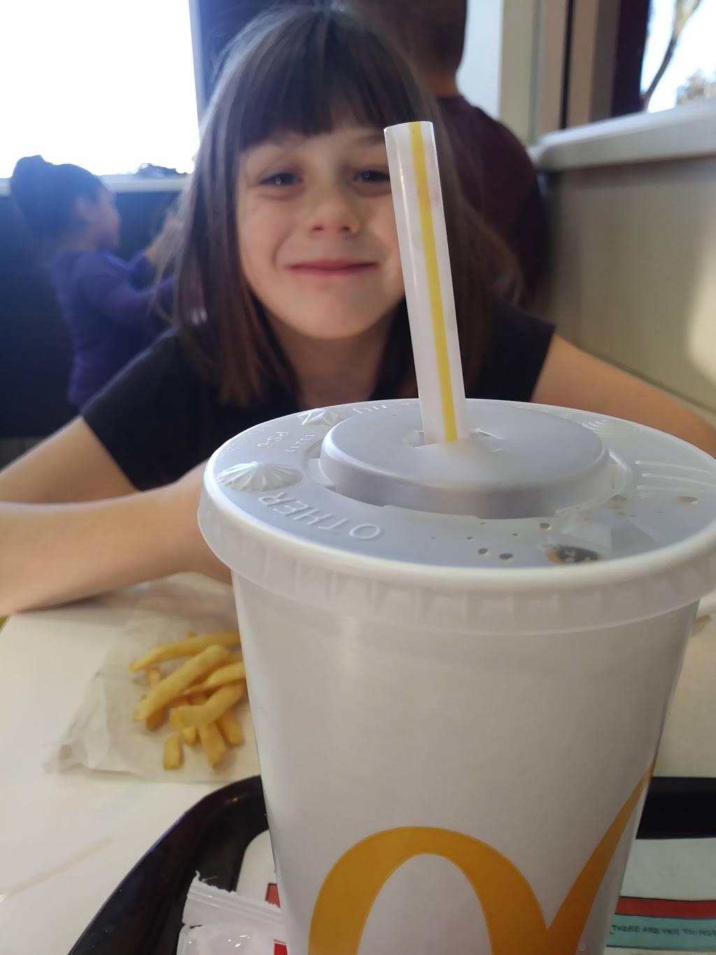 McDonalds | cafe | 3455 W Peoria Ave, Phoenix, AZ 85029, USA | 6029425780 OR +1 602-942-5780