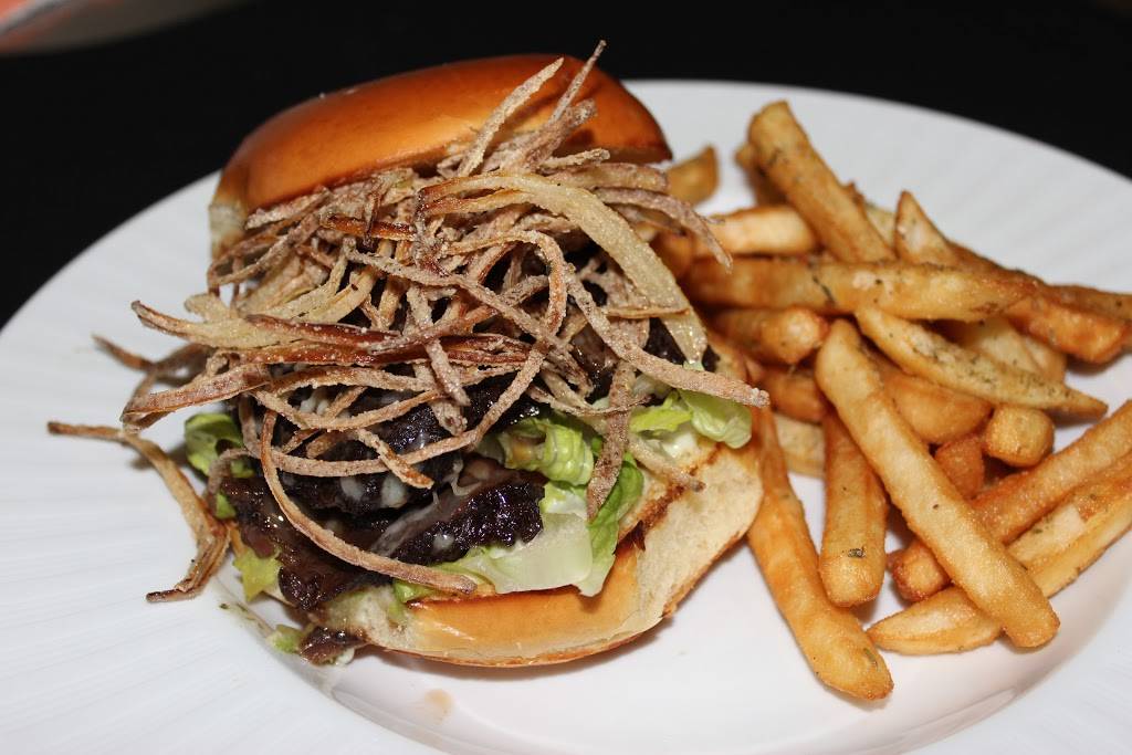 Maple Ave Restaurant | restaurant | 147 Maple Ave W, Vienna, VA 22180, USA | 7033192177 OR +1 703-319-2177