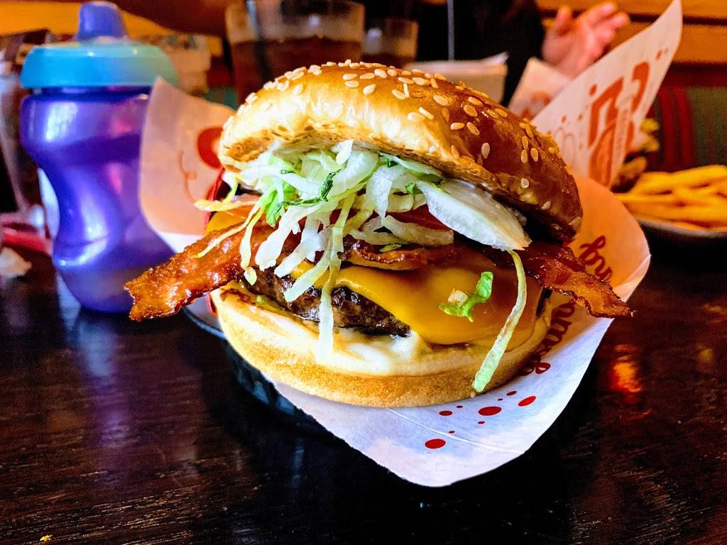 Red Robin Gourmet Burgers and Brews | restaurant | 4801 W Kenosha St, Broken Arrow, OK 74012, USA | 9182544756 OR +1 918-254-4756