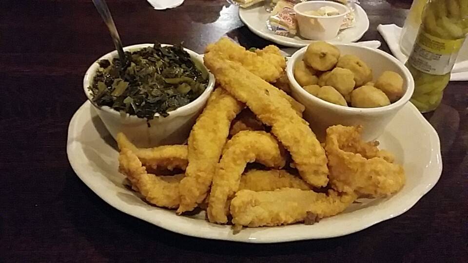 Cedar River Seafood | restaurant | 1592 W US Hwy 90, Lake City, FL 32055, USA | 3867528399 OR +1 386-752-8399
