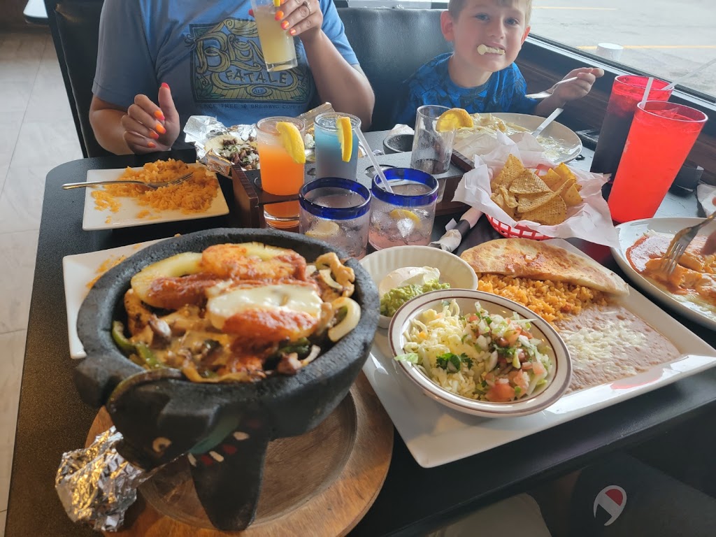 Casa Margarita Mexican Bar and grill | restaurant | 1106 Army Post Rd, Des Moines, IA 50315, USA | 5156306755 OR +1 515-630-6755