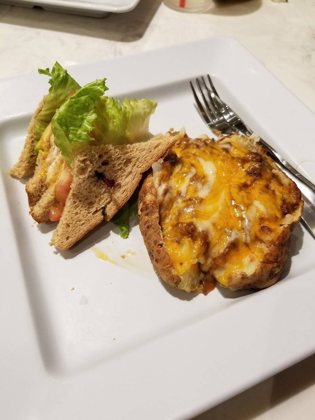 McAlisters Deli | restaurant | 2020 S Reed Rd #120, Kokomo, IN 46902, USA | 7658684700 OR +1 765-868-4700