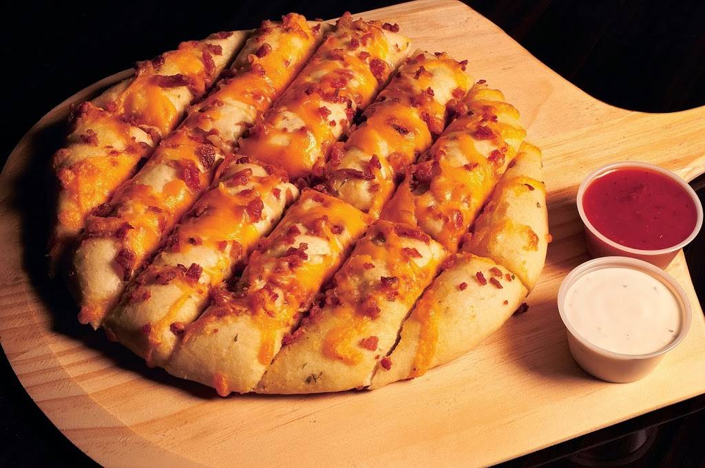 DTutanellis Pizza-Amherst | restaurant | 103 Milan Ave, Amherst, OH 44001, USA | 4409859866 OR +1 440-985-9866