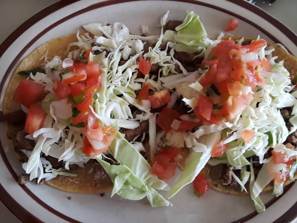 El Charro Tapatio | restaurant | 2405 S Main St, Porterville, CA 93257, USA | 5597815923 OR +1 559-781-5923