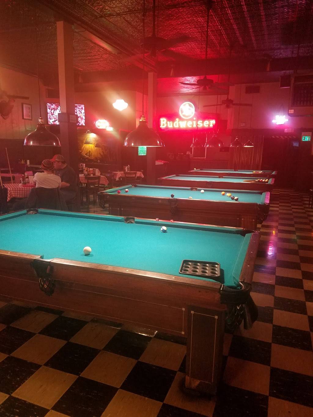 Sportsmans Grille & Billiards | restaurant | 2315 W Franklin St, Evansville, IN 47712, USA | 8124220801 OR +1 812-422-0801