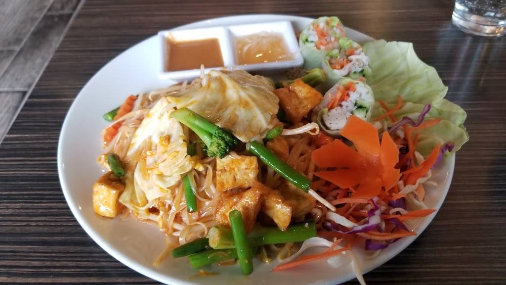 Bangkok Jam Thai Restaurant | restaurant | 1892 Solano Ave, Berkeley, CA 94707, USA | 5105253625 OR +1 510-525-3625