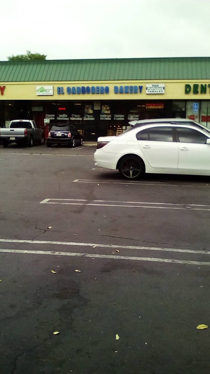 El Carbonero Bakery | bakery | 9501 Van Nuys Blvd, Panorama City, CA 91402, USA | 8188301386 OR +1 818-830-1386