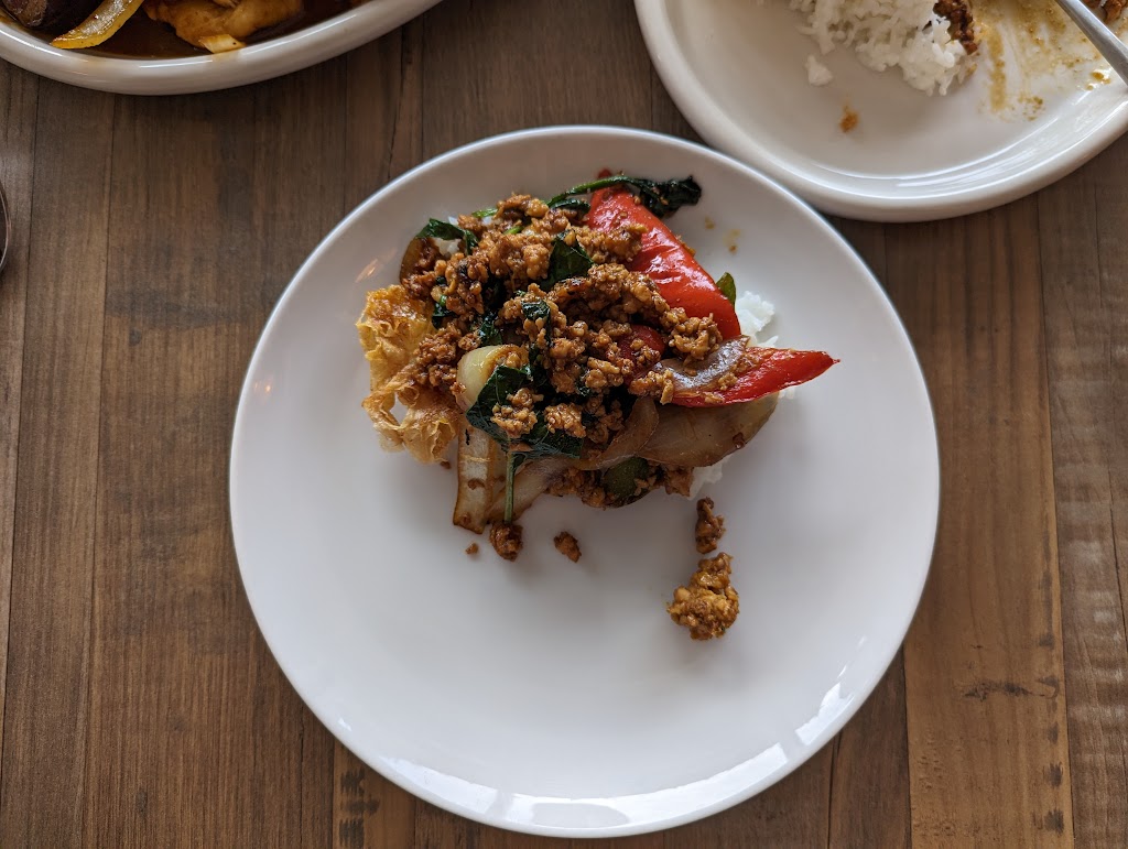 Kapow Thai Street Food | restaurant | 1988 Eastwood Rd, Wilmington, NC 28403, USA | 9102399228 OR +1 910-239-9228