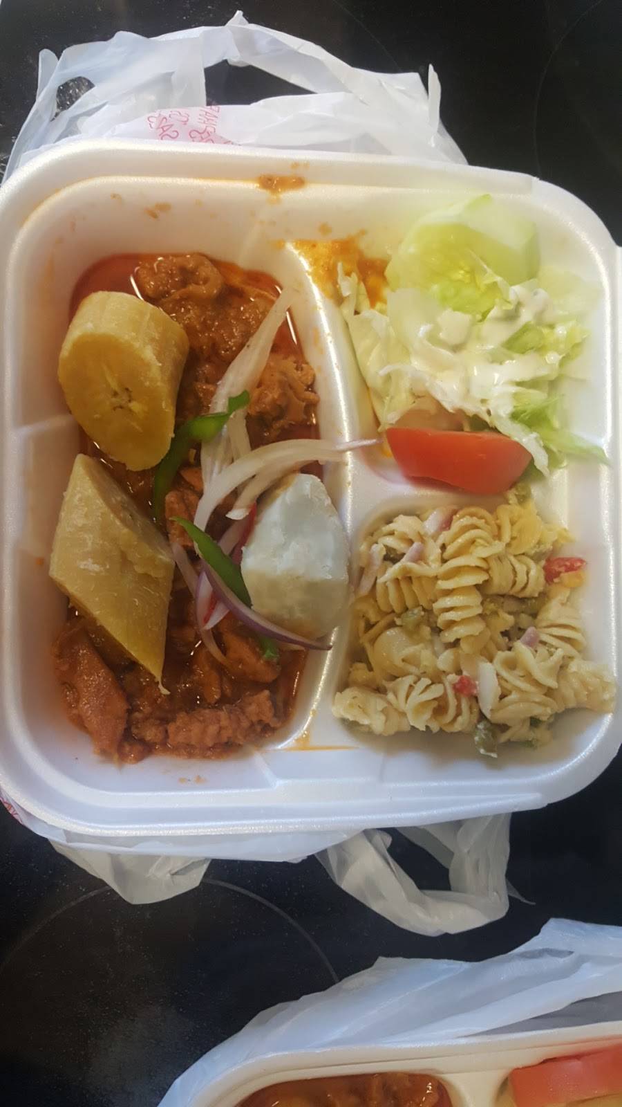 Chez Solange | restaurant | 13020 NW 7th Ave, North Miami, FL 33168, USA | 7862263313 OR +1 786-226-3313