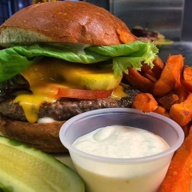 New York Pickle Deli | meal takeaway | 397 Cromwell Ave, Rocky Hill, CT 06067, USA | 8602579465 OR +1 860-257-9465