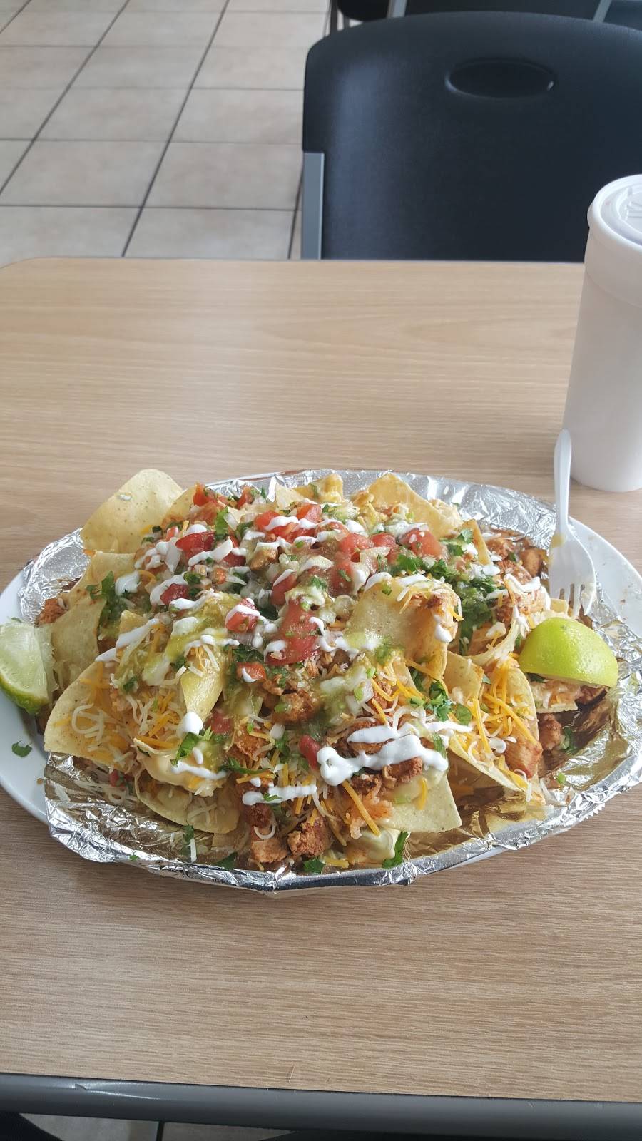 Taco Street | restaurant | 9100 E US Hwy 40, Independence, MO 64055, USA | 8164925315 OR +1 816-492-5315