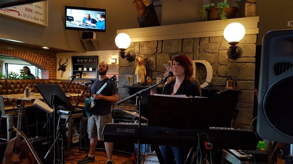 Black Dog Bar and Grille | restaurant | 146 Park Rd, Putnam, CT 06260, USA | 8609280501 OR +1 860-928-0501