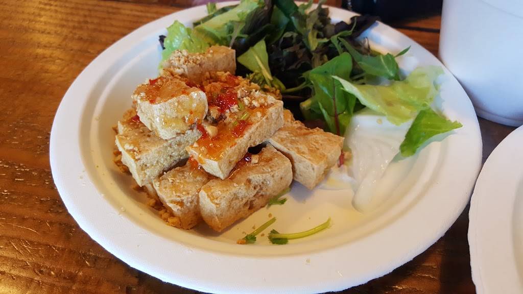 J&T Thai Street Food | restaurant | 5259 Linda Vista Rd, San Diego, CA 92110, USA | 6192947500 OR +1 619-294-7500