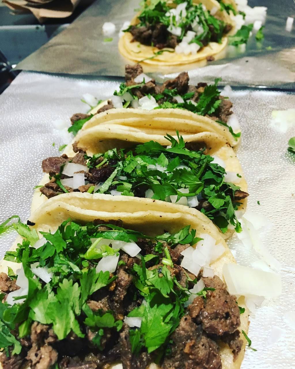 Sergios La Verne | restaurant | 2091 Foothill Blvd, La Verne, CA 91750, USA | 9095961601 OR +1 909-596-1601