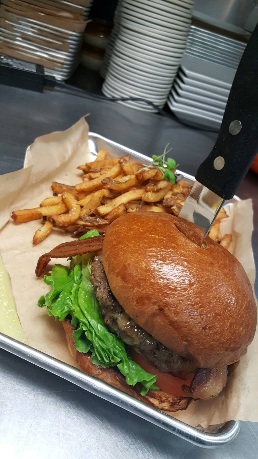 Brass Monkey | restaurant | 723 Congaree Rd, Greenville, SC 29607, USA | 8642033966 OR +1 864-203-3966