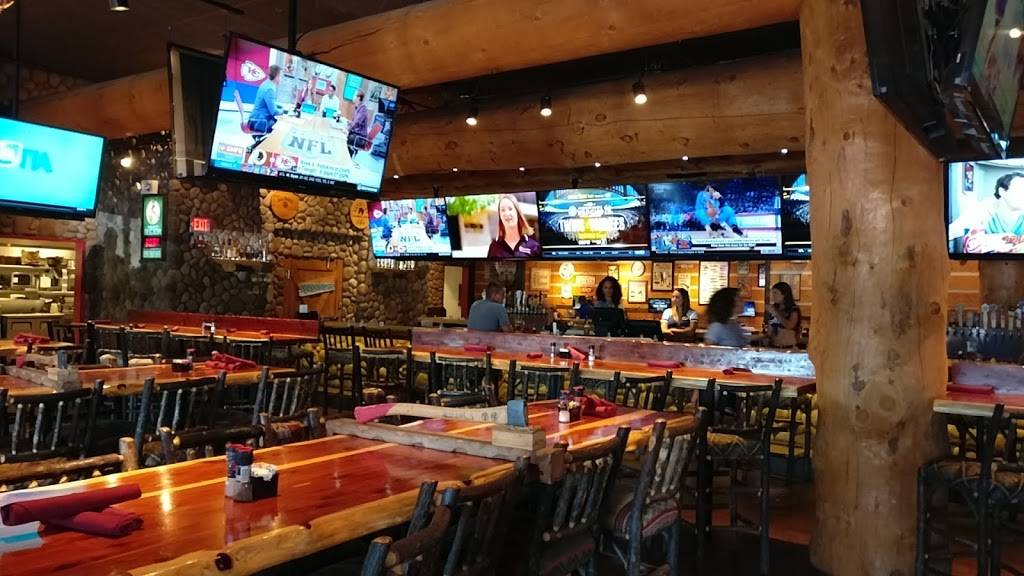 Twin Peaks Indianapolis | restaurant | 6880 E 82nd St, Indianapolis, IN 46250, USA | 3179130992 OR +1 317-913-0992