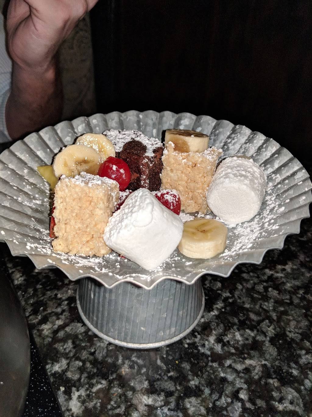 Simply Fondue | restaurant | 2108 Greenville Ave, Dallas, TX 75206, USA | 2148278878 OR +1 214-827-8878