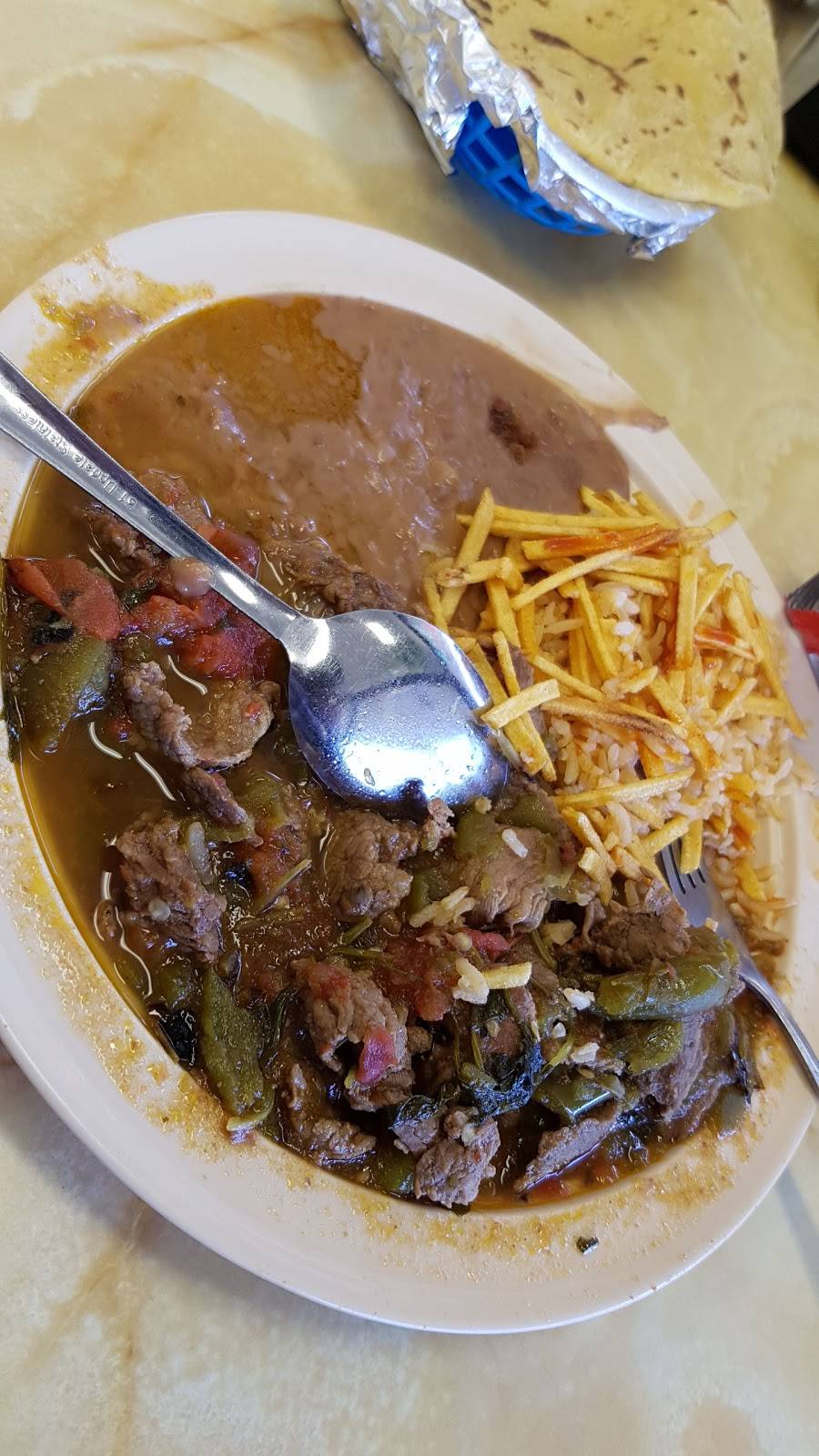 Socorros Mexican Food | restaurant | 10307 Zelzah Ave, Northridge, CA 91326, USA | 8183601527 OR +1 818-360-1527