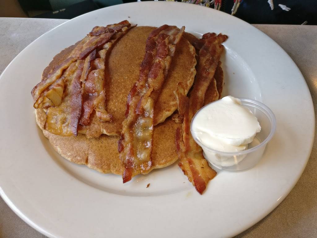 SKF Valley Diner | restaurant | 267 Closter Dock Rd, Closter, NJ 07624, USA | 2017677530 OR +1 201-767-7530