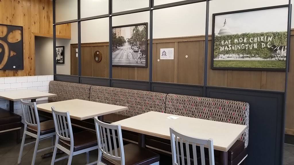 Chick-fil-A | restaurant | 4505 Wisconsin Ave NW, Washington, DC 20016, USA | 2022444514 OR +1 202-244-4514
