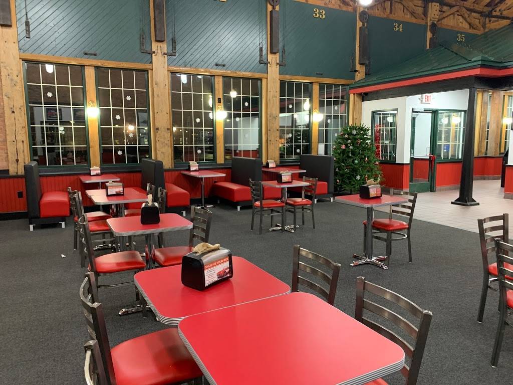 Doll n Burgers - Jackson | restaurant | 323 S Cooper St, Jackson, MI 49201, USA | 5173154939 OR +1 517-315-4939