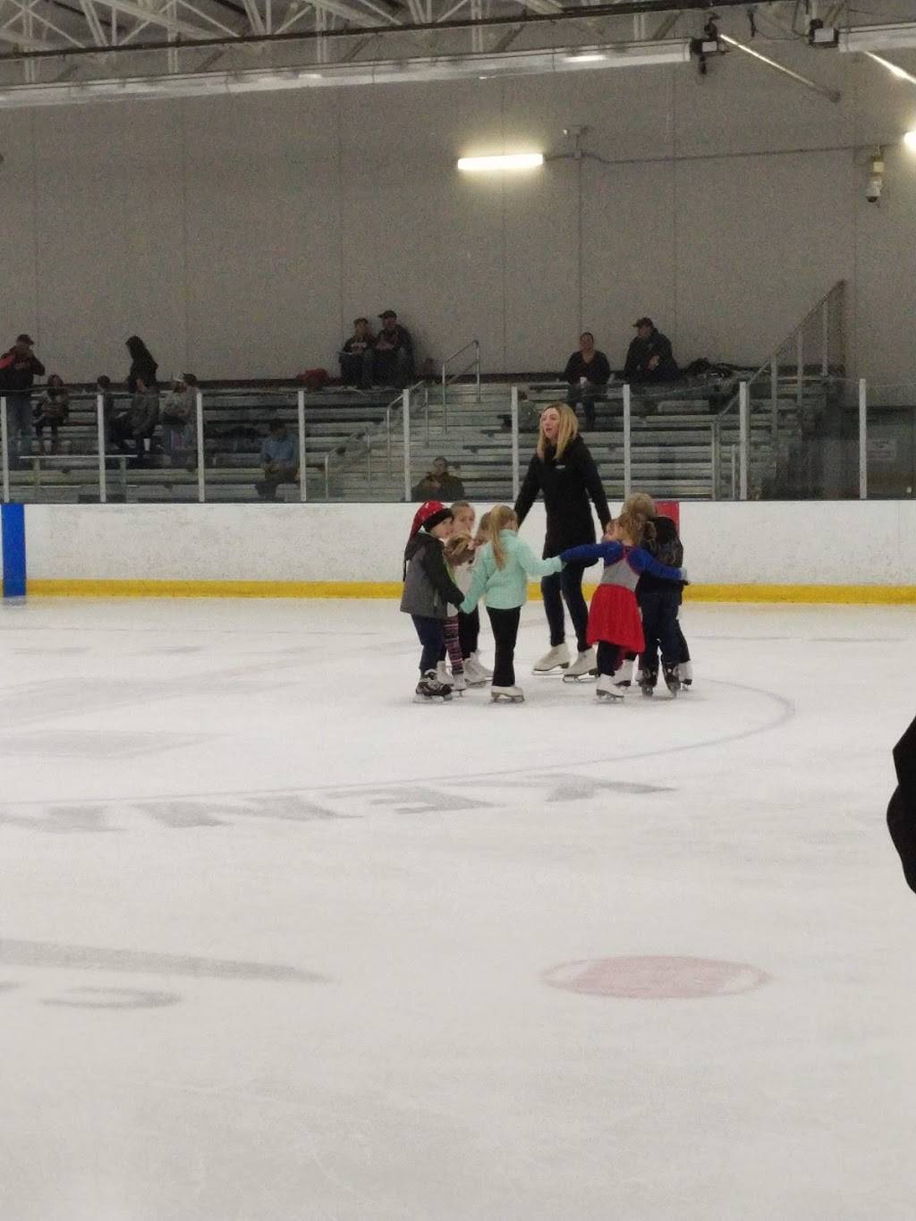 Kennedy Recreation Center | restaurant | 3101 West Rd, Trenton, MI 48183, USA | 7346757300 OR +1 734-675-7300