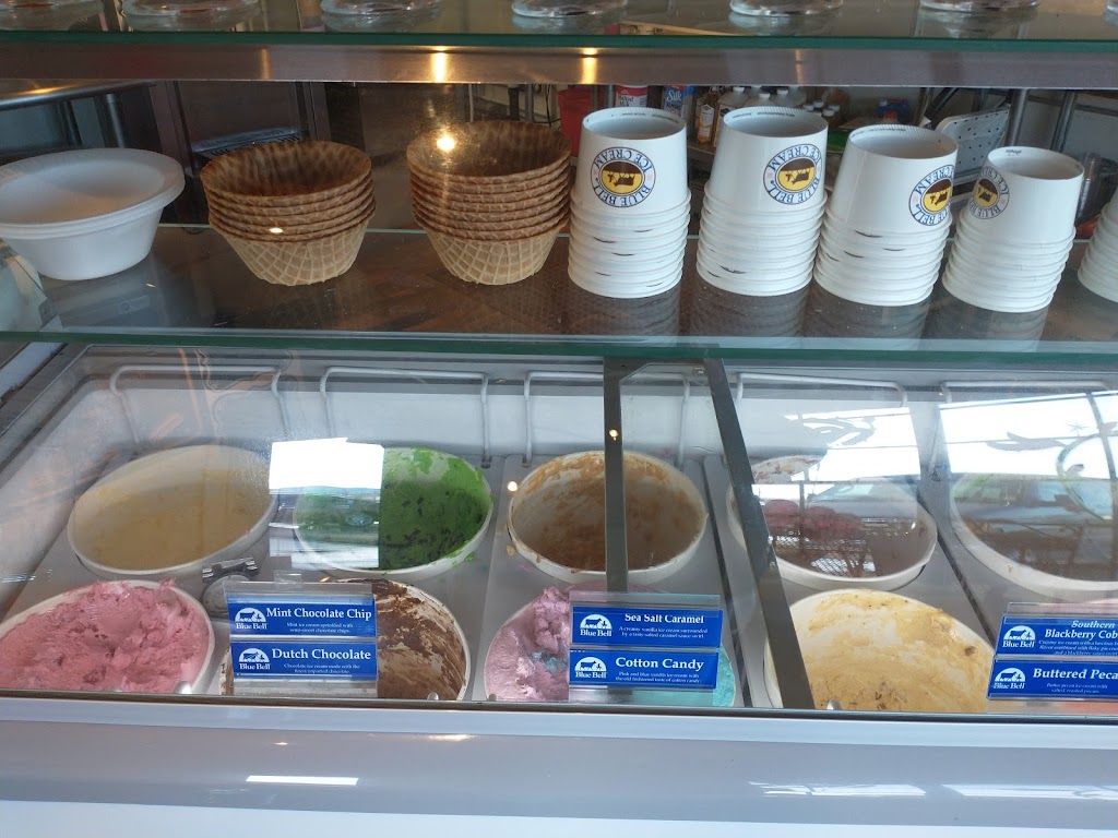 Corner Scoop | restaurant | 3166 AZ-83, Sonoita, AZ 85637, USA | 5202687715 OR +1 520-268-7715