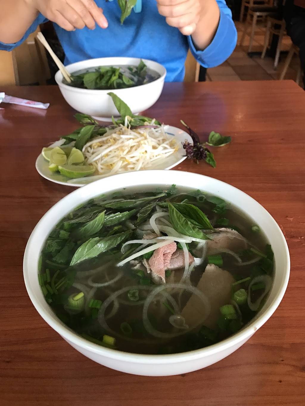 Pho Island Restaurant | restaurant | 3055 S Archibald Ave # F, Ontario, CA 91761, USA | 9099302300 OR +1 909-930-2300