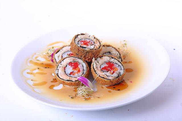 Sushi Selection | restaurant | 305 Boulevard Curé-Labelle, Sainte-Thérèse, QC J7E 0C1, Canada | 4504191211 OR +1 450-419-1211