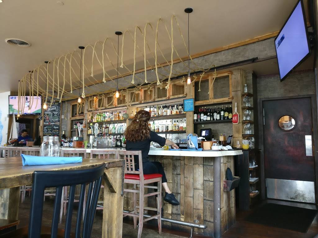 Beach House SoNo | restaurant | 19 N Water St, Norwalk, CT 06854, USA | 2039567171 OR +1 203-956-7171