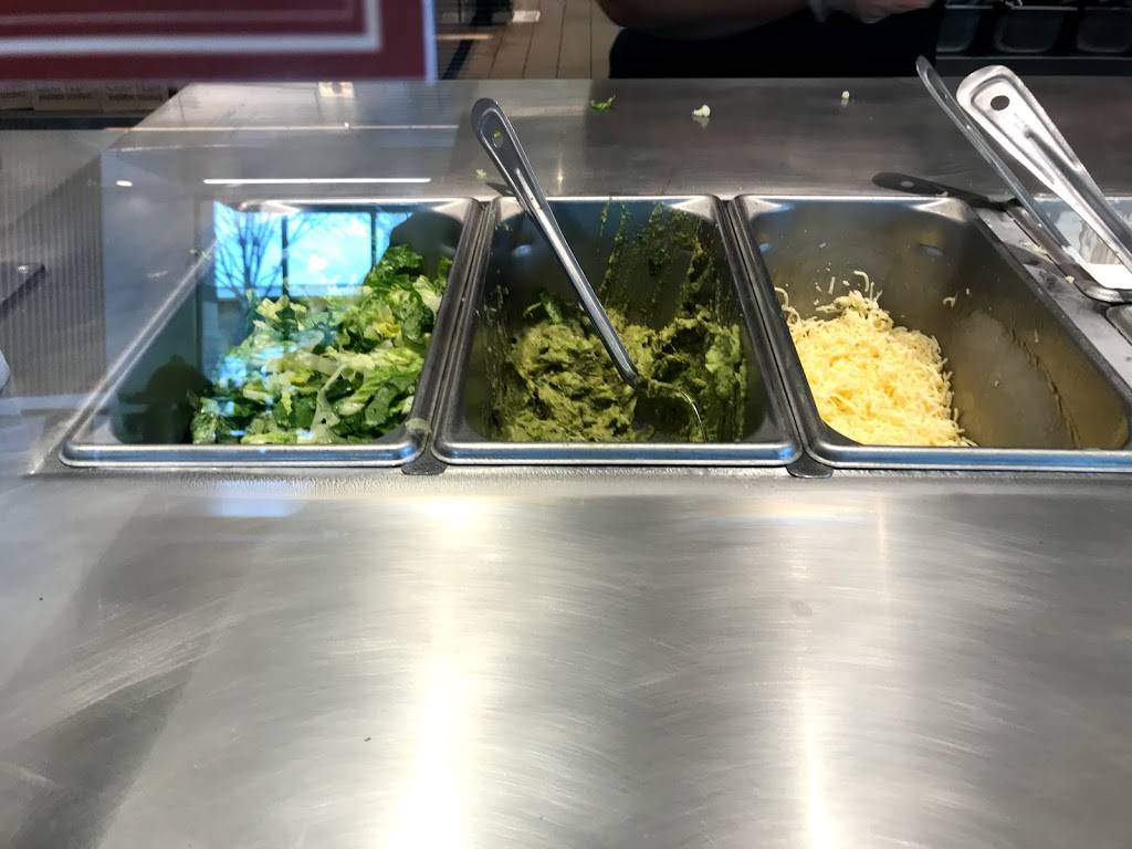 Chipotle Mexican Grill | restaurant | 10701 North Fwy D, Houston, TX 77037, USA | 2818208976 OR +1 281-820-8976