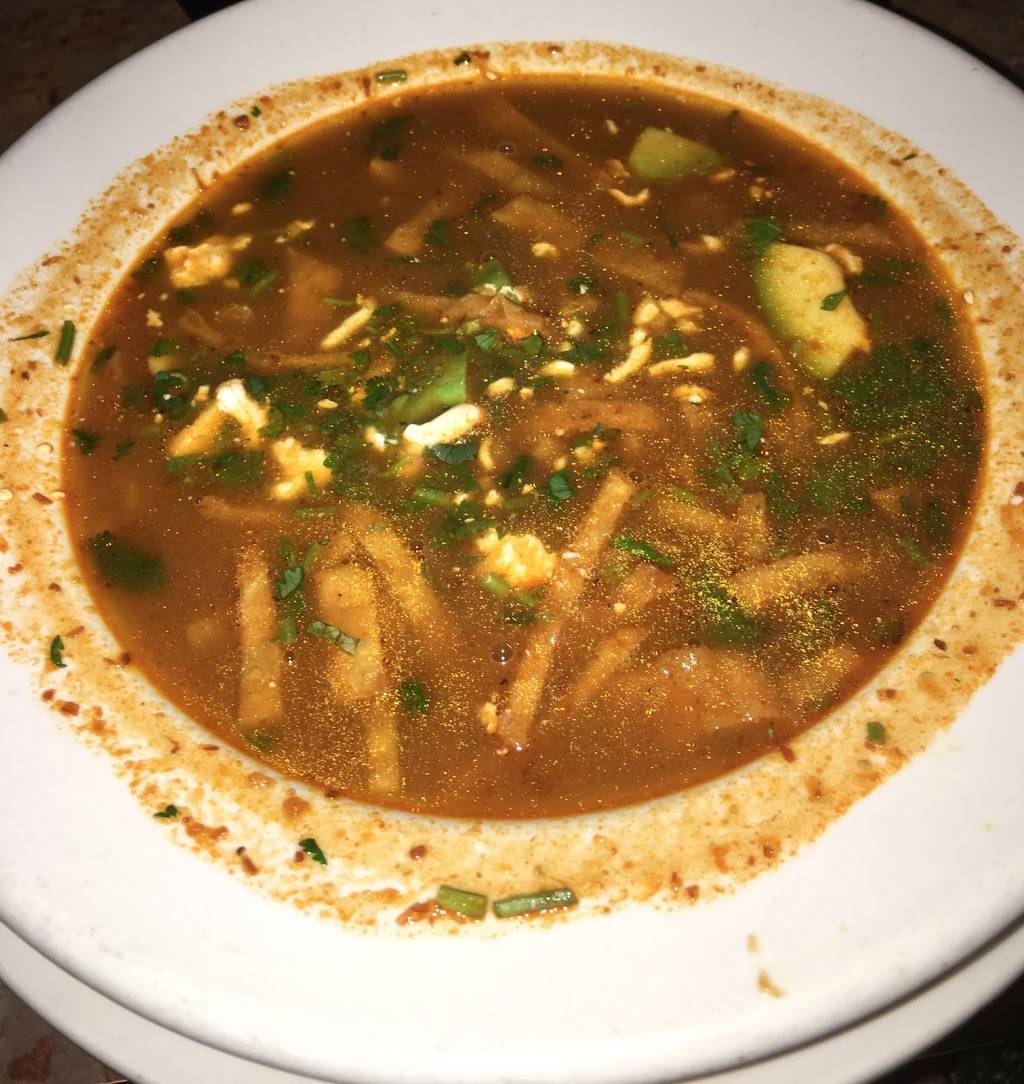 La Hacienda De Los Fernandez | restaurant | 21520 W Field Pkwy, Deer Park, IL 60010, USA | 8475509413 OR +1 847-550-9413