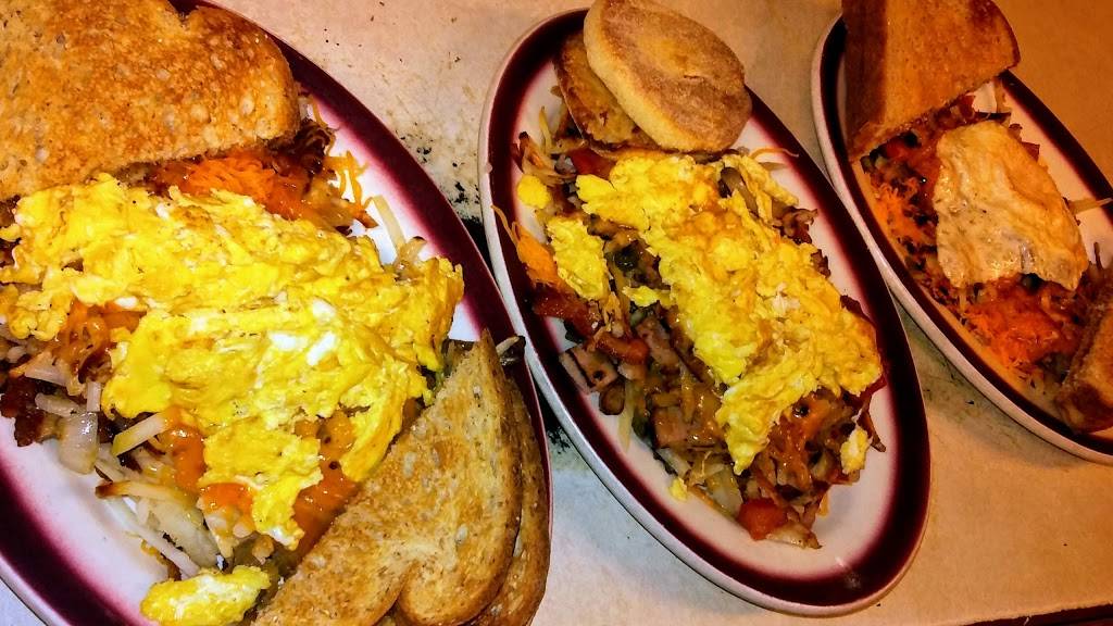 Fairview Cafe | restaurant | 365 Carter St, Fairview, IL 61432, USA | 3097782288 OR +1 309-778-2288