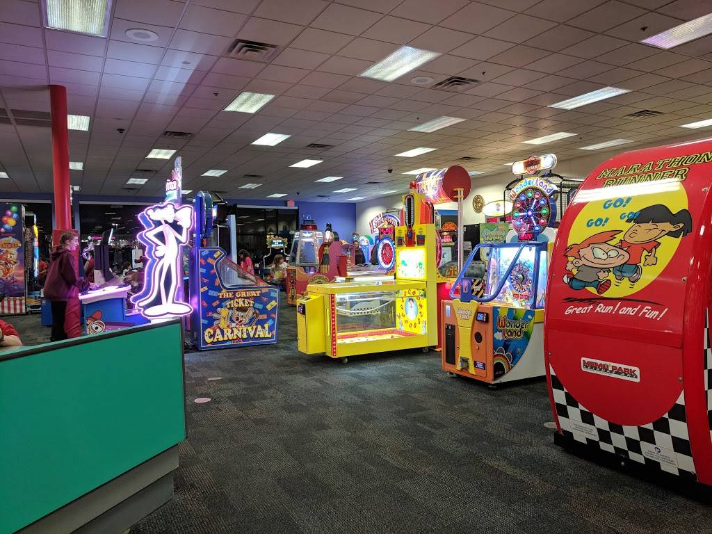 Chuck E. Cheeses | restaurant | 200 Roosevelt Rd, Villa Park, IL 60181, USA | 6308336212 OR +1 630-833-6212
