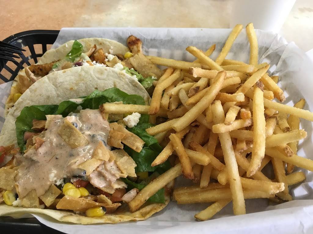 Super Chicken | restaurant | 414 N Sam Houston Pkwy E, Houston, TX 77060, USA | 2814486300 OR +1 281-448-6300