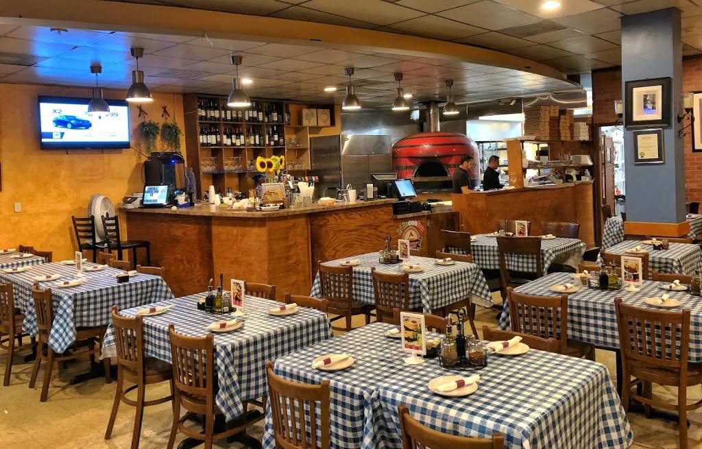 Mexican Restaurant Las Cazuelas | restaurant | 12388 SW 127th Ave, Miami, FL 33186, USA | 3052321091 OR +1 305-232-1091