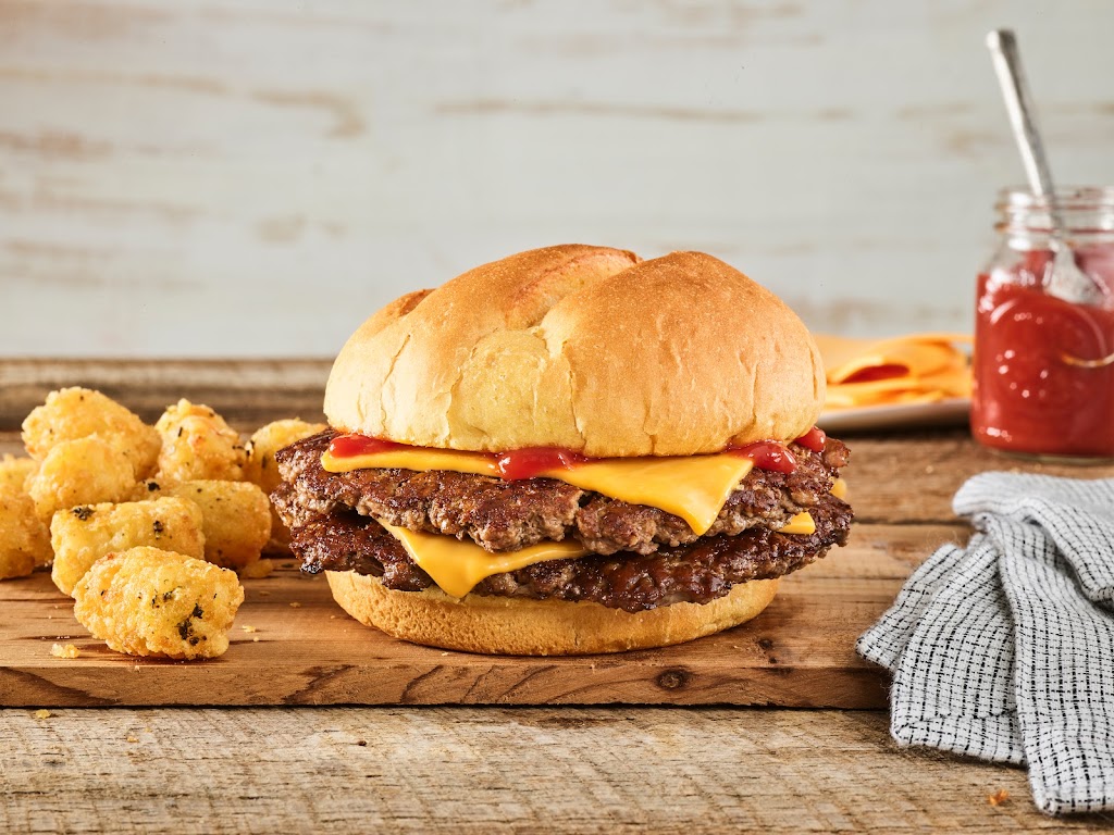 Smashburger | meal takeaway | 1755 W 22nd St Suite A, Oak Brook, IL 60523, USA | 6305068983 OR +1 630-506-8983
