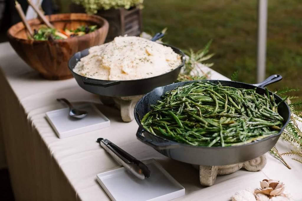 Family Meal: Private Chef To Go | restaurant | 5032 Whittaker Dr #3, Knoxville, TN 37919, USA | 8659993103 OR +1 865-999-3103