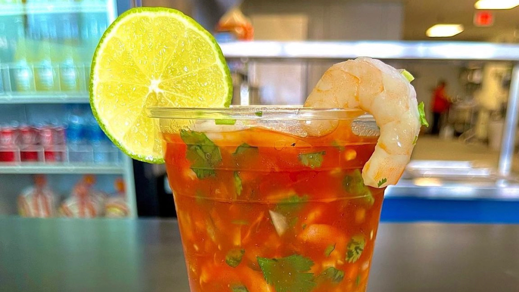 Fruit Cup Morales | restaurant | 921 W Sugarland Hwy, Clewiston, FL 33440, USA | 8633013385 OR +1 863-301-3385