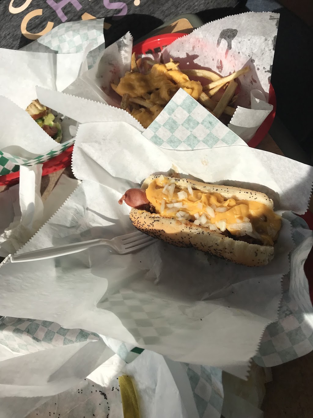 kendogs | restaurant | 16041 US-19, Fanning Springs, FL 32693, USA | 3525800549 OR +1 352-580-0549