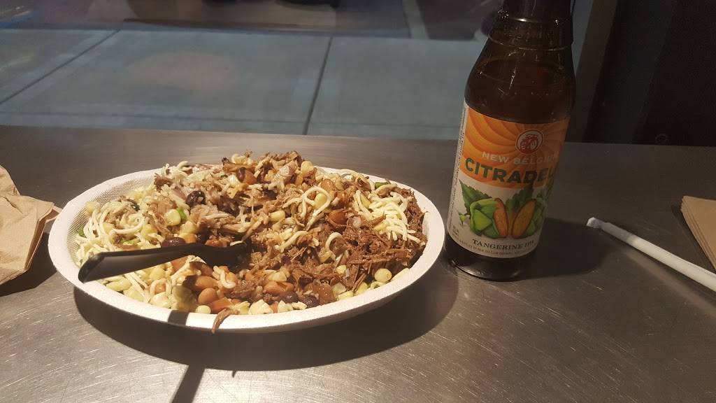 Chipotle Mexican Grill | restaurant | 8201 Calumet Ave, Munster, IN 46321, USA | 2198362426 OR +1 219-836-2426