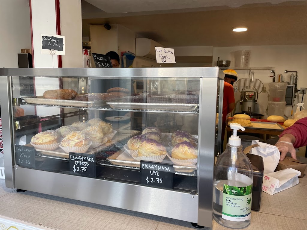 St. Barbra Pinoy Bakery | restaurant | 2311 SW 6th Ave, Portland, OR 97201, USA | 5034447170 OR +1 503-444-7170