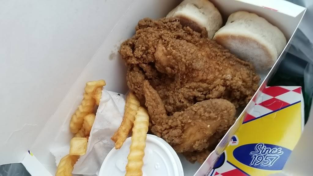 Jack Pirtles Chicken | restaurant | 3571 Lamar Ave, Memphis, TN 38118, USA | 9017941254 OR +1 901-794-1254