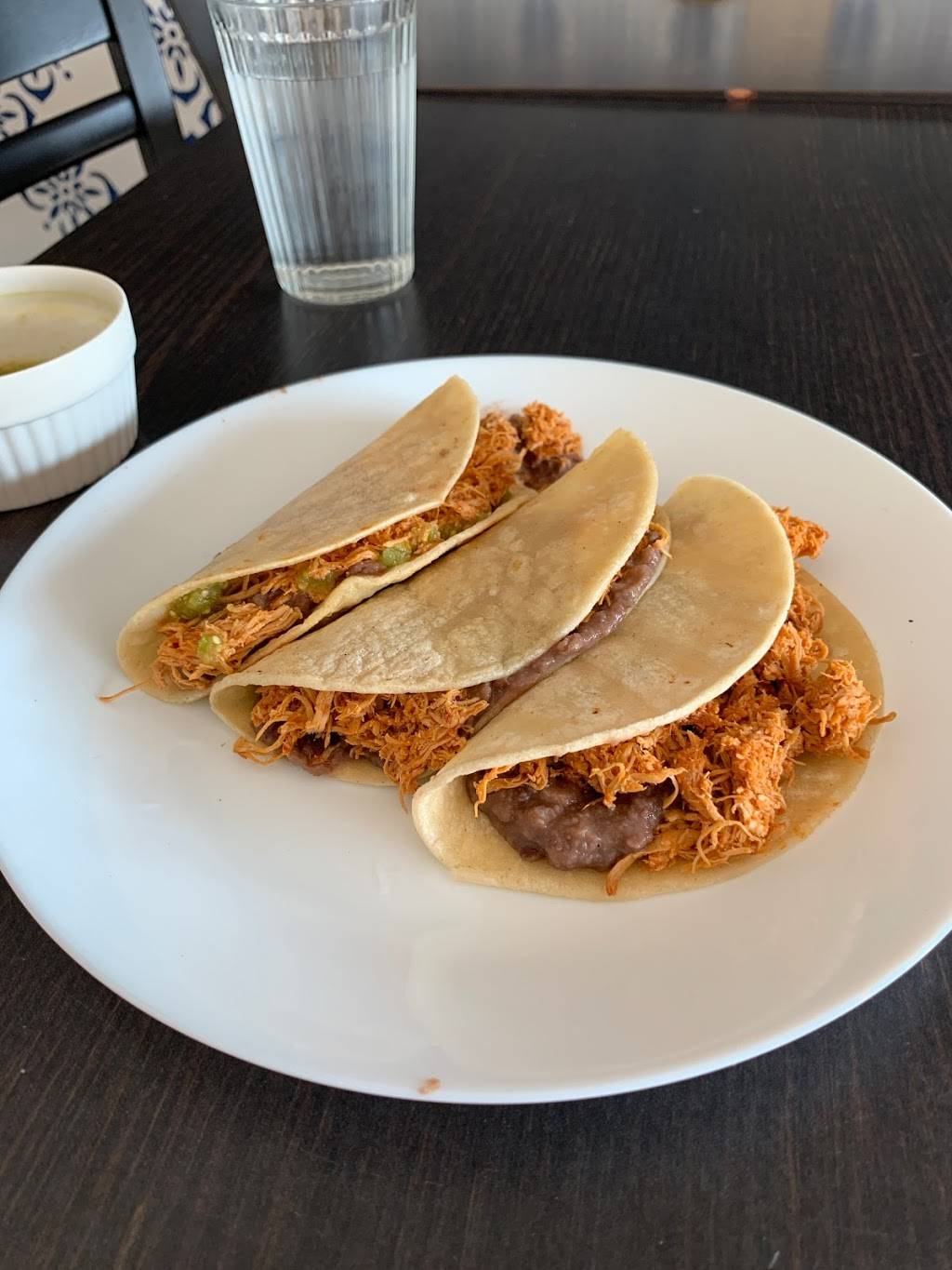 Titas Mexican Food | restaurant | 7-2491 Lake Shore Blvd W, Etobicoke, ON M8V 1C5, Canada | 6476938422 OR +1 647-693-8422