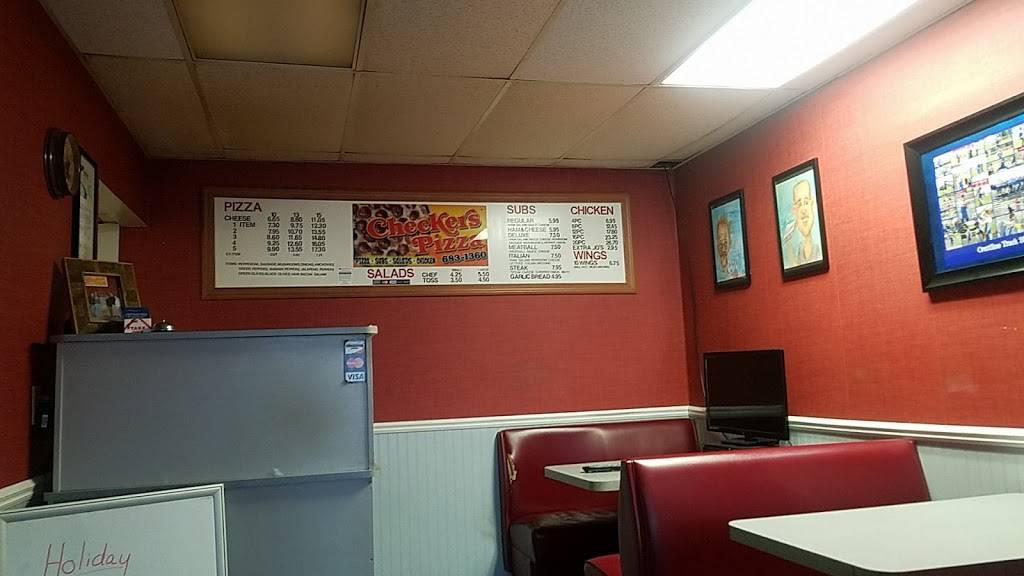 Checkers Pizza | restaurant | 302 N Seltzer St, Crestline, OH 44827, USA | 4196831360 OR +1 419-683-1360