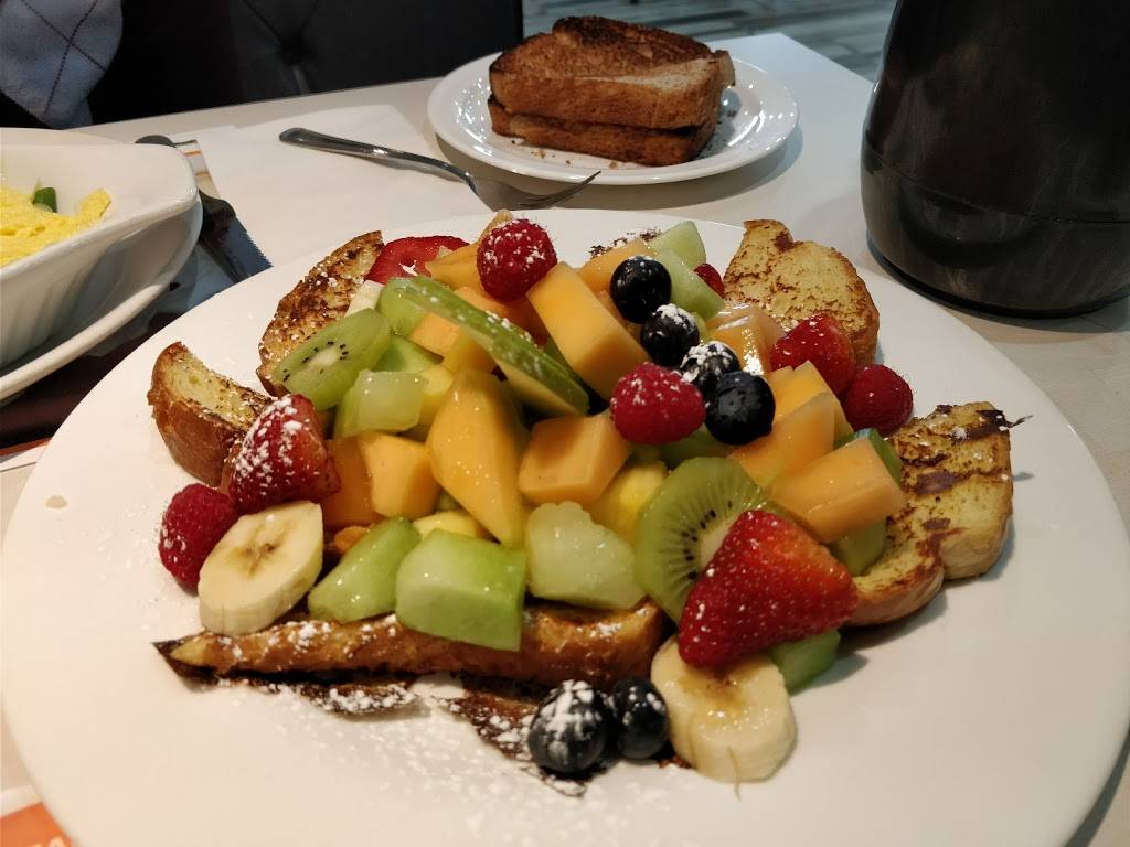 Eggsquis | restaurant | 1270 Autoroute Duplessis, Québec, QC G2G 2B5, Canada | 4188775554 OR +1 418-877-5554