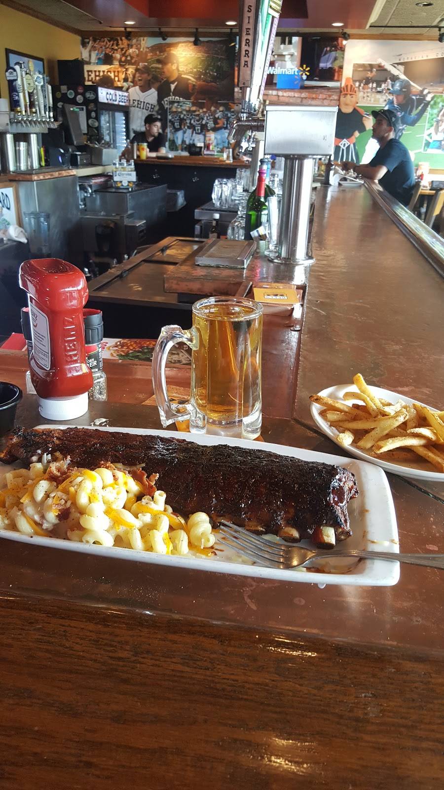 Applebees Grill + Bar | restaurant | 3730 Nazareth Pike, Bethlehem, PA 18020, USA | 6108688569 OR +1 610-868-8569