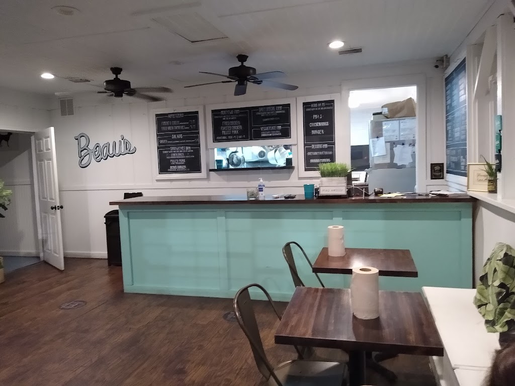 Beaus | restaurant | 2304 Thomas Dr, Panama City Beach, FL 32408, USA | 8507751828 OR +1 850-775-1828