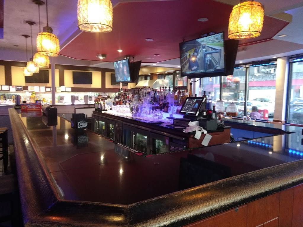 Alberts Mofongo | restaurant | 4762 Broadway, New York, NY 10034, USA | 2125693441 OR +1 212-569-3441