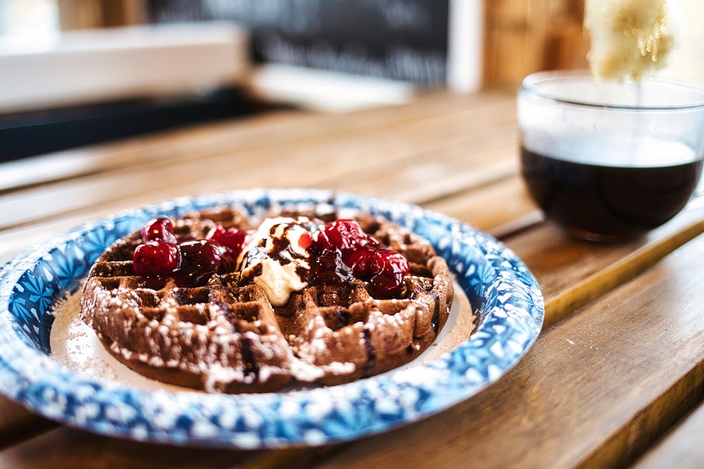 Peace, Love & Waffles | restaurant | 1282 Bangor Rd, Dover-Foxcroft, ME 04426, United States | 2075647700 OR +1 207-564-7700